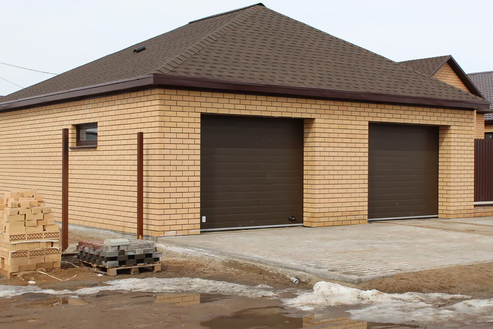 Белебеевский кирпич лицевой 0.9НФ солома гладкий